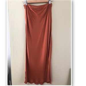 NWOT Azoe Midi Skirt